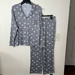 RAE DUNN. L Heather Gray White Mauve Black Mug Heart Messages Print PJ Set